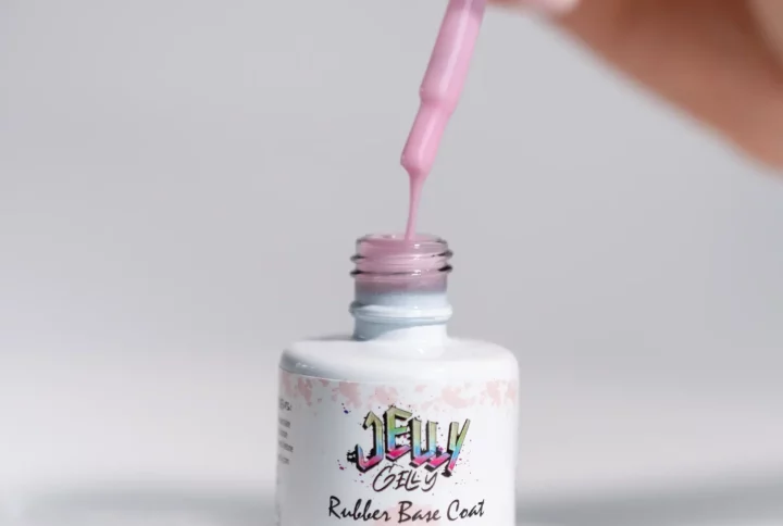 Jelly Gelly Rubber base coat – milky pink 15ml